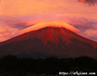 花の都公園で撮影した赤富士と富士山